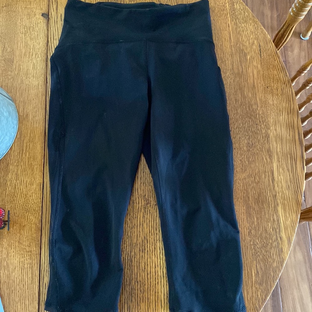 Lululemon yoga pants